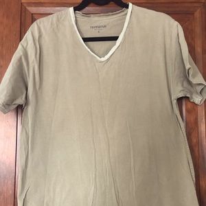 Nonnative men’s beige V neck tee